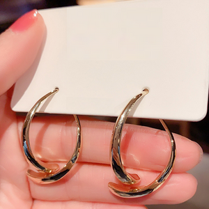 Curved Earrings™ | Elegant en uniek!